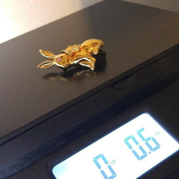 Swarovski Swan Logo Rabbit Brooch Pin, Pink Crystal Eye, Clear Rhinestone Collar - Picture 9 of 9